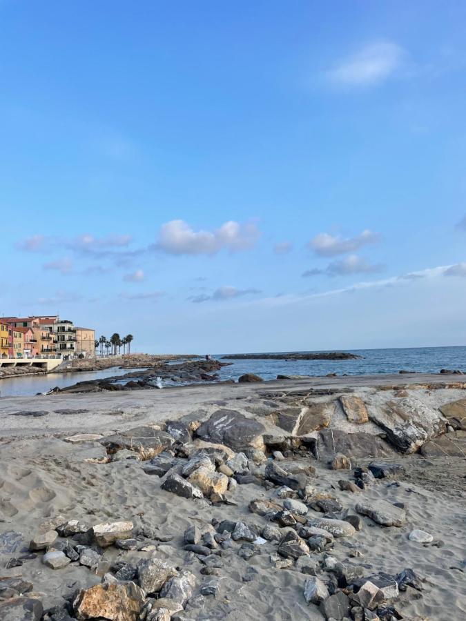 Appartement Casa Del Cardinale à Santo Stefano al Mare Extérieur photo