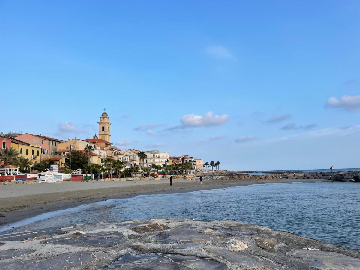 Appartement Casa Del Cardinale à Santo Stefano al Mare Extérieur photo