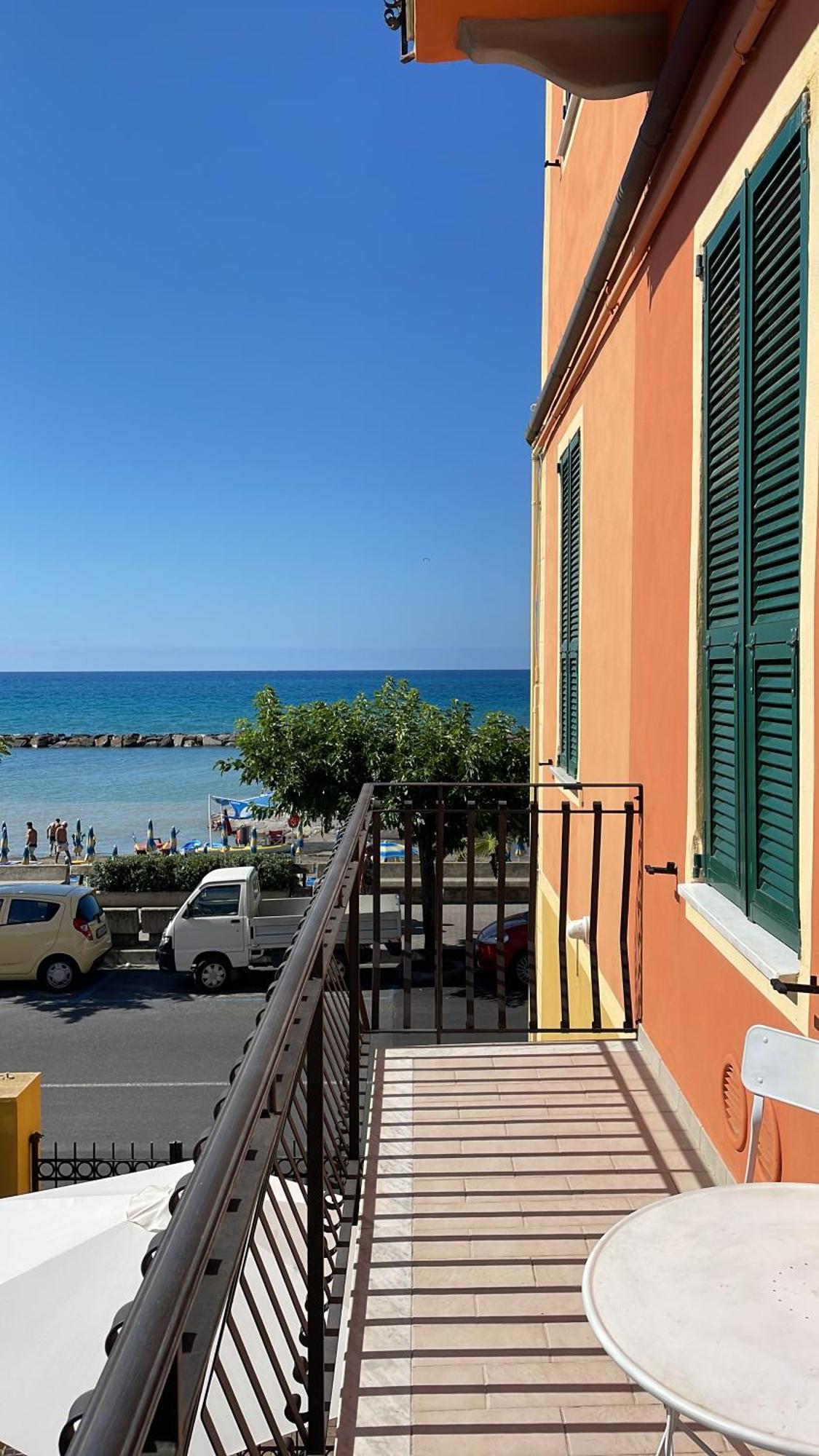Appartement Casa Del Cardinale à Santo Stefano al Mare Extérieur photo