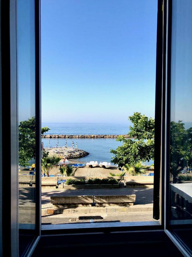 Appartement Casa Del Cardinale à Santo Stefano al Mare Extérieur photo